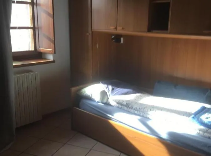 Casa Dalessi Loc Turistica Cin Apartament *